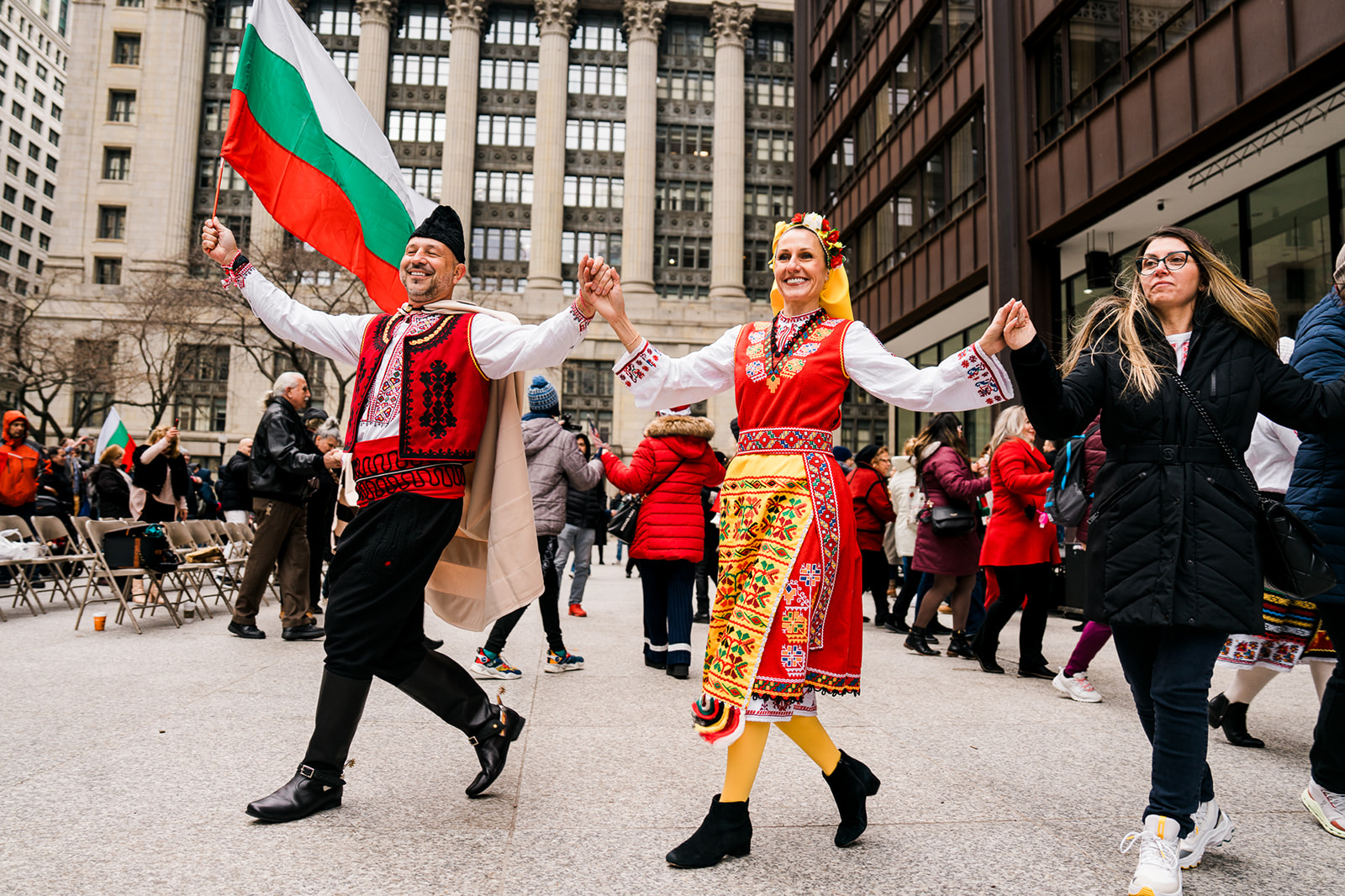 Издигане на националното знаме в Чикаго, осветяване на Willis Tower и прокламации на губернаторите на Охайо и Индиана по случай 3 март, Деня на освобождението на България